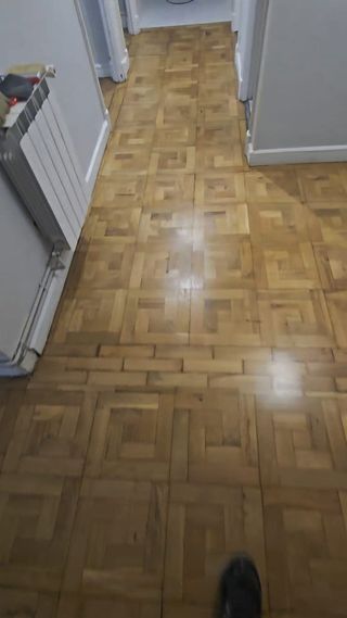 Acuchillador y barnizador de suelos