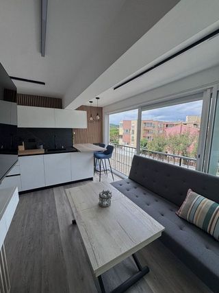 Piso en venta en Platja Llarga en Castell-Platja d´Aro