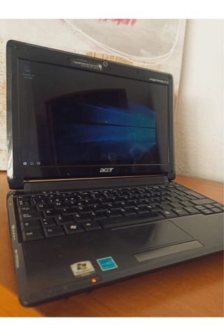 Ordenador portatil Acer Aspire One N214 Negro