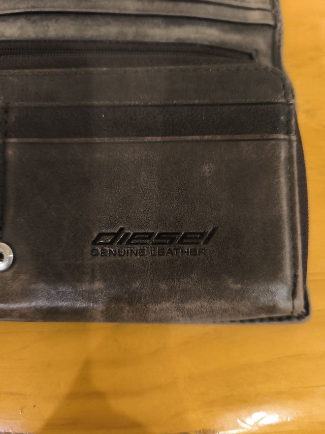 Cartera de piel Diesel marrón