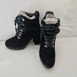 Botas Carmela Negras Tacon Mujer
