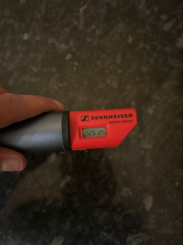 Micrófonos Inalámbricos y receptor senheiser