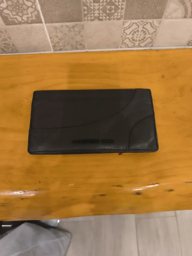 Cartera Mandarina Duck Piel Negra