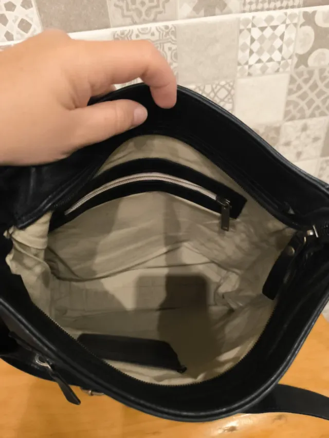 Bolso Piel Negro Bosanova