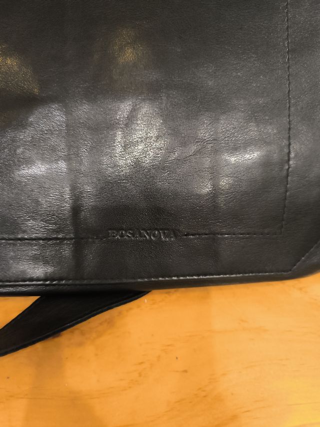 Bolso Piel Negro Bosanova