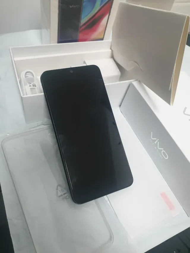 Móvil Vivo Negro 128GB, Sin Estrenar