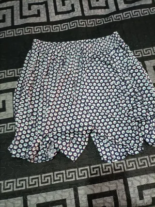 Pantalones cortos mujer M/L estampado floral