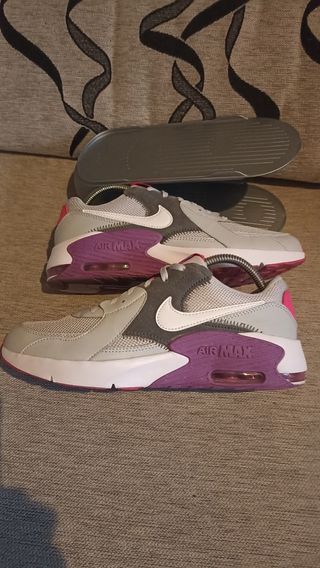 Nike Air Max Excee Mujer Morado Blanco