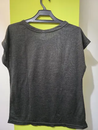 Camiseta y sudadera talla M. CON ETIQUETA 