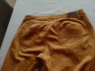 Pantalón Amichi Mujer T-42 Mostaza