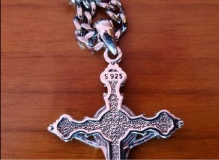 Colgante Jesús Cruz Plata de ley 925