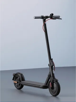 Patinete Xiaomi 4 Lite — ¡Como nuevo!
