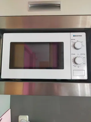 Microondas MILECTRIC MIW-20LB 20L