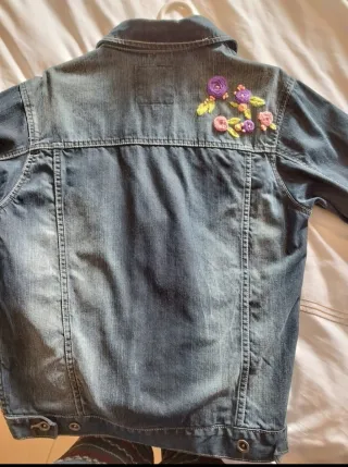 Cazadora vaquera Jack & Jones con detalles