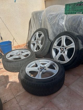 Llantas R17 ford