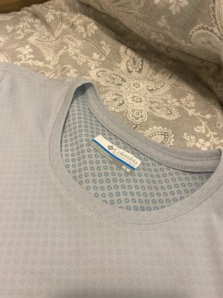 Camiseta mujer Zero Rules Columbia
.Talla M.NUEVA