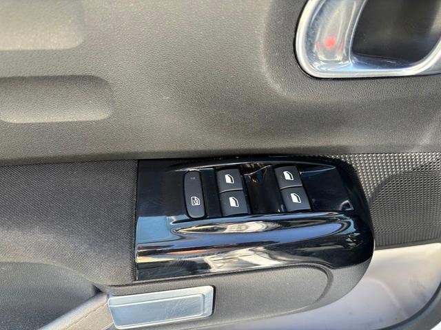 Citroen C3 PureTech 82 Shine 60 kW (82 CV)