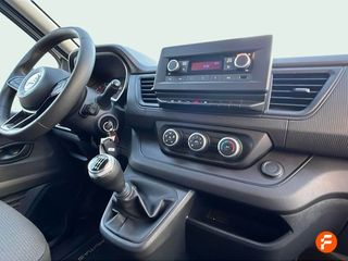 Nissan Primastar Combi 6 2.0dCi 81kW L1H1 1T Go