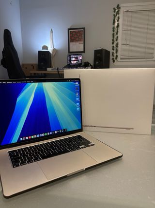 MacBook Air 15 M2 estrella