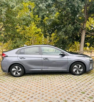 Hyundai IONIQ 2018