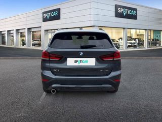 BMW X1 sDrive18i -
