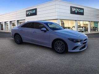 Mercedes-Benz CLA 00 D DCT -