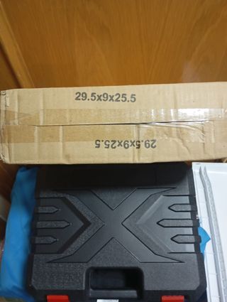 Tijeras de poda con 2 batería nueva a estrenar