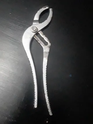 Tenazas para tubos PVC diametro hasta 70mm marca "