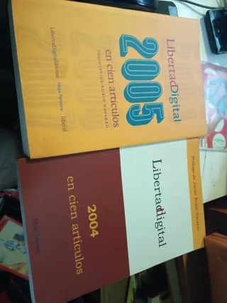 2 Libros Libertad Digital 2004 y 2005 x 5 euros