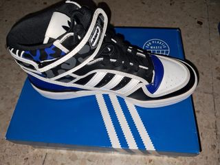 Zapatillas Adidas Forum Mid Negras y Azules 38 2/3