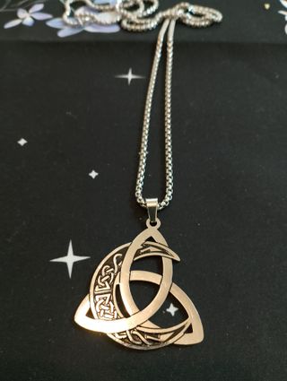 Colgante Trisquel y Luna Plata