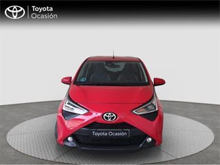 TOYOTA Aygo 5 Puertas x-play 70 Automático (x-shift)