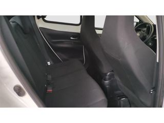 TOYOTA Aygo X 5 Puertas Play 70 Manual 5v