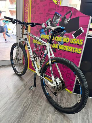Bicicleta Montana CUBE CMT ATTENTION talla L