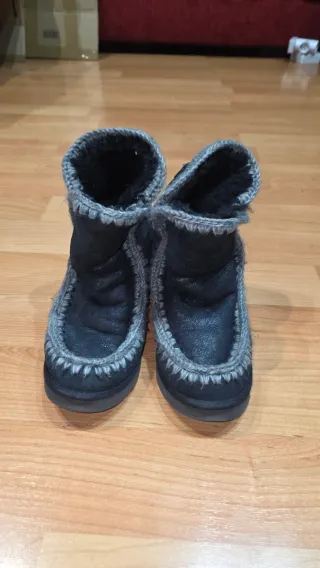 Botas MOU con pedrería