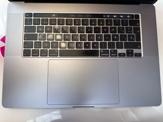 Ordenador portátil Apple  Macbook Pro 2019 16 Pulgadas Inte