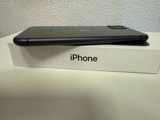 iPhone 11 64GB Negro