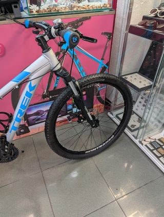 Bicicleta Montana trek marlin 4 talla m ruedas 27.5