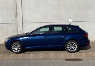 Audi A4 quattro 