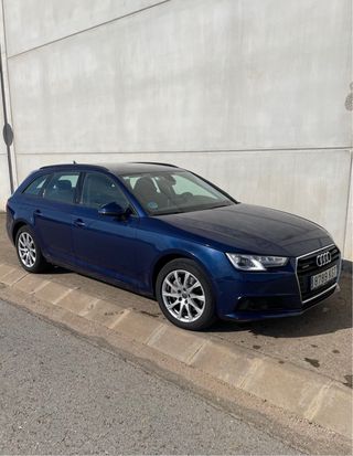 Audi A4 quattro 