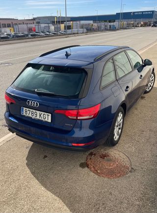 Audi A4 quattro 