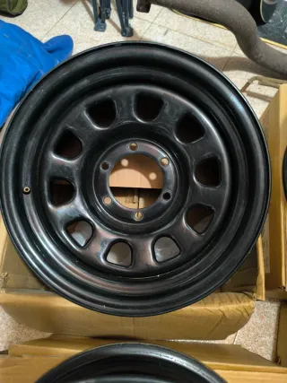 Llantas Daytona Negras (Set de 4)