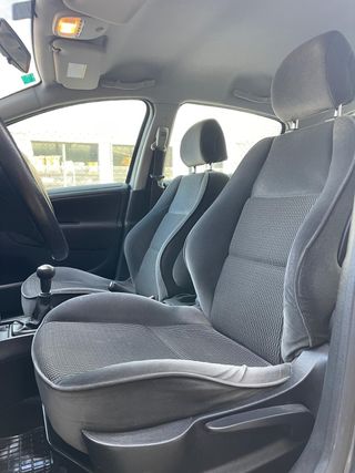 PEUGEOT 207 Sport 1.6 HDI 90