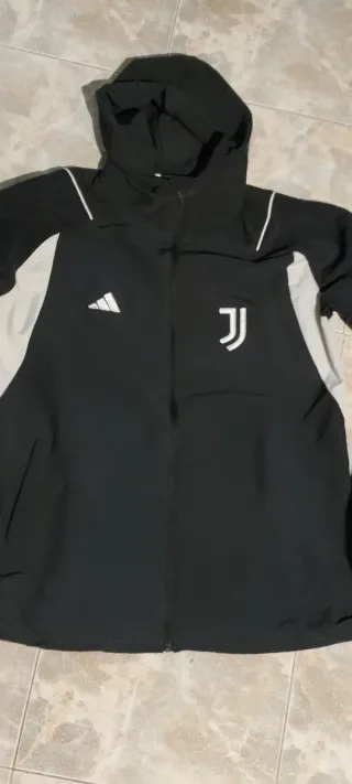 Chaqueta Adidas Juventus Negra y Gris