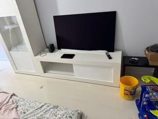 Mesa de comedor moderna