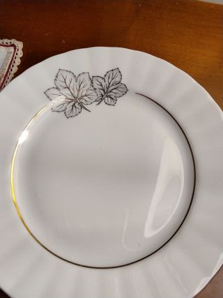 6 piatti da dolce in porcellana