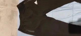 Conjunto deportivo Adidas negro