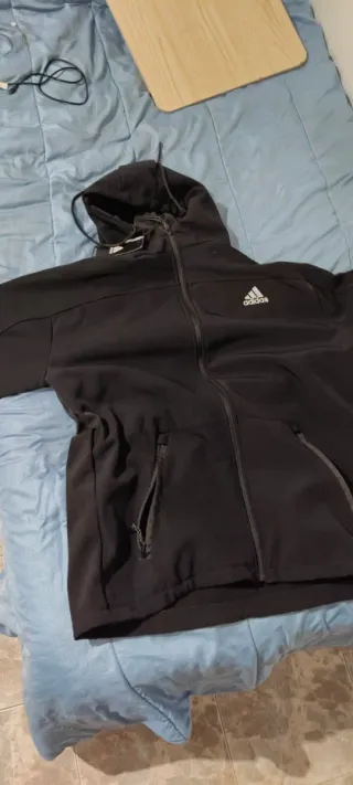Conjunto deportivo Adidas negro