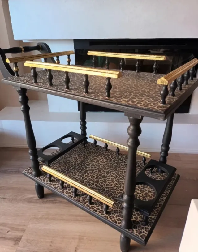 Carrito bar restaurado estilo vintage