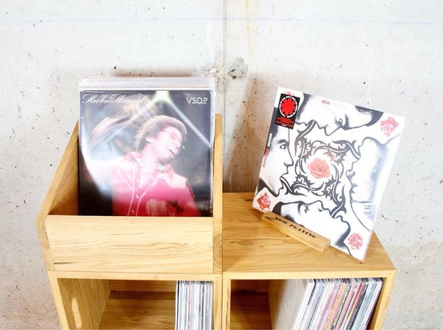 CAJA MODULAR CUBETA VINILOS ROBLE